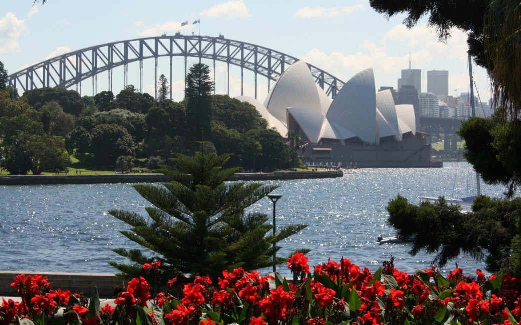 Sydney Opera House from Botanic Garden