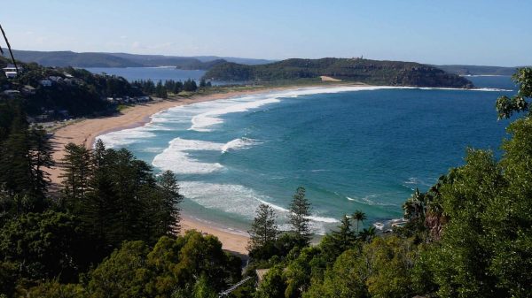 Palm Beach Sydney from south end