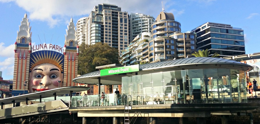 Milson's Point Wharf and Luna Park are the starting point for our Lavender Bay walk.