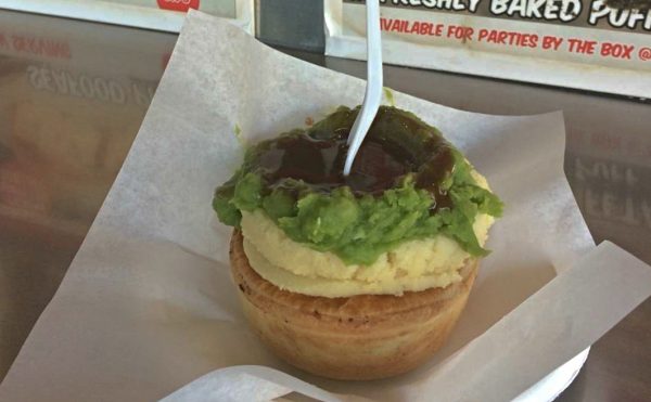 Harry's famous meat pie floater