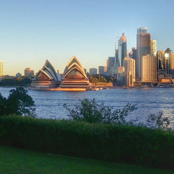 Photographing Sydney Opera House from Mary Booth Reserve 