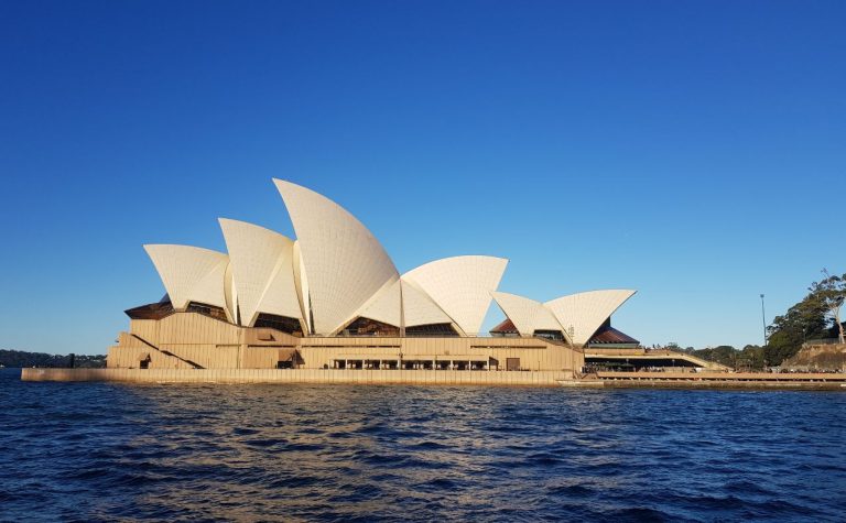 Sydney Opera House Photo blue sky