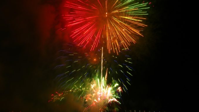 Goat Island fireworks Goat Island Fireworks by Lyn Lindfield