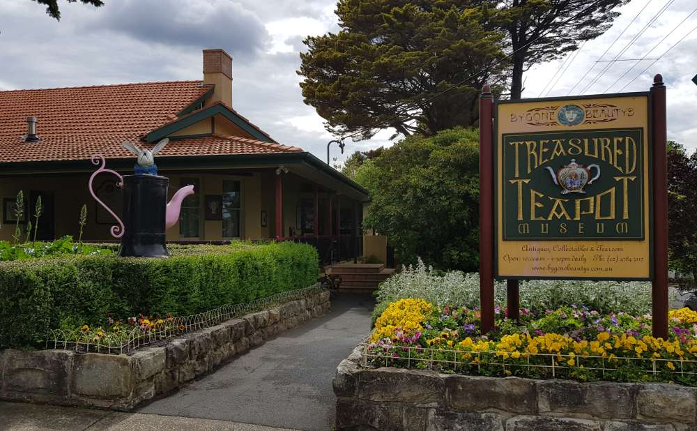 Teapot Muesum Leura Blue Moutains