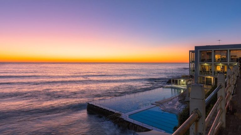 Things to see in Sydney Bondi Sunrise