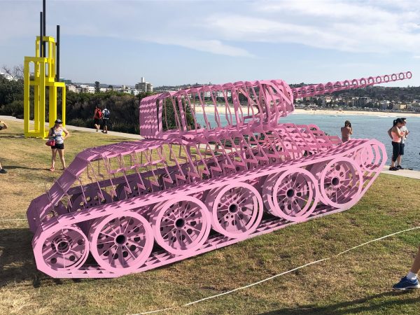 David Černý PinkTank Wrecked