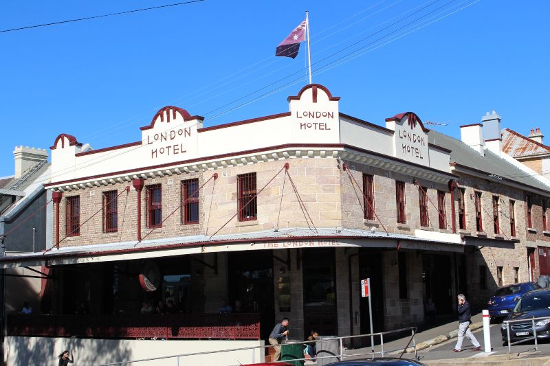 Balmain Pub walking tour