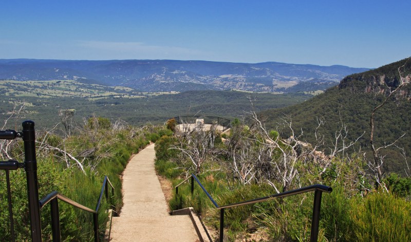 Cahill Lookout Blue Mountains National park, Australia