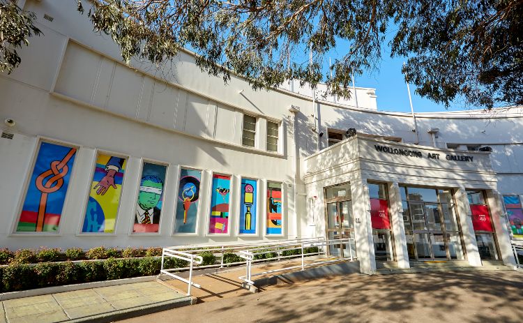 Exterior view of the Wollongong Art Gallery.