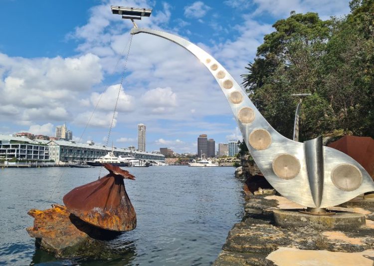 Sydney Sculpture Walk Duel Nature