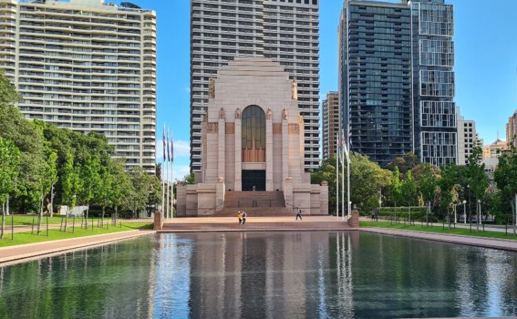 Anzac Memorial with the pool of reflection