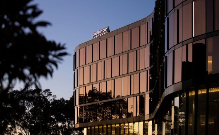 Pullman Penrith Sydney Hotel