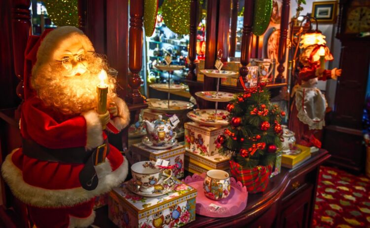 Bygone Beautys Christmas