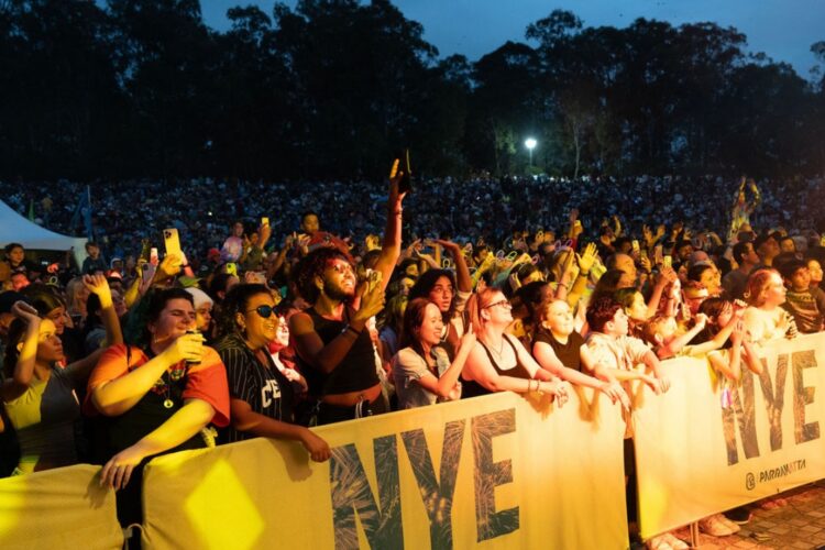 Crowds at Parramatta Park