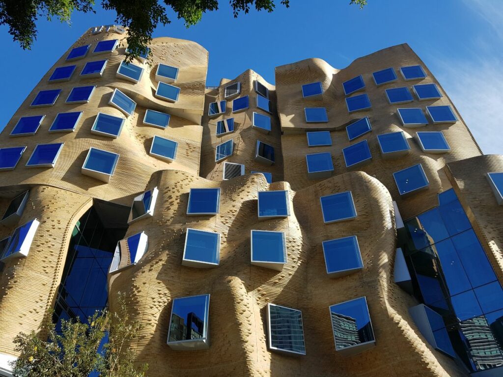 UTS Paper Bag AKA Building 8 Frank Gehrty