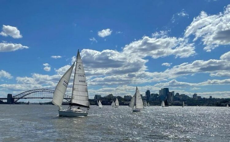 Sailing on Sydney Harbour 