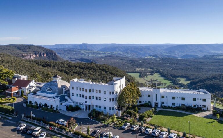 Hydro Majestic Blue Mountains