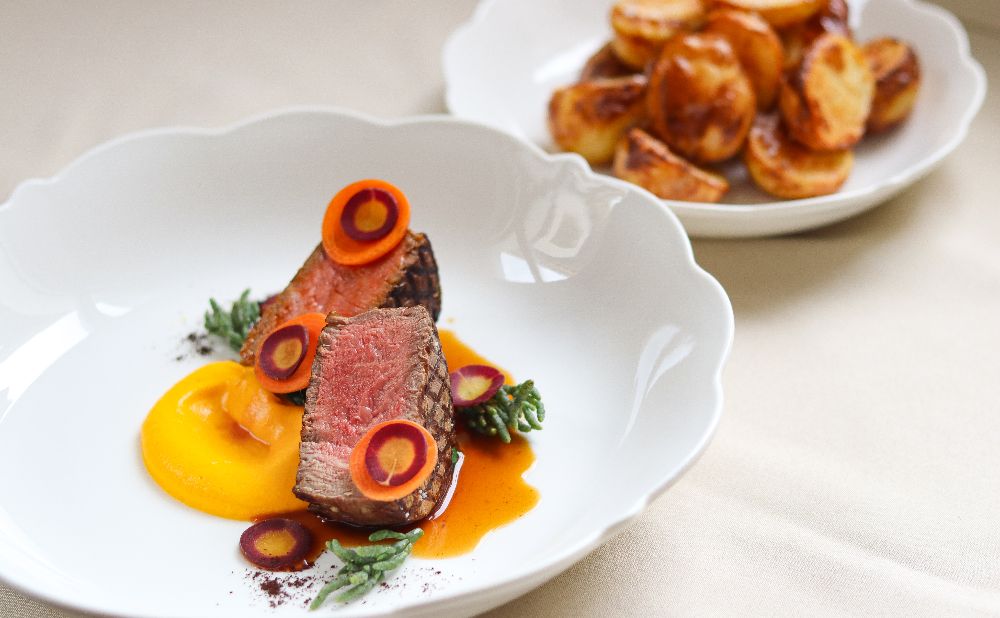 Vivid Dining at Canvas