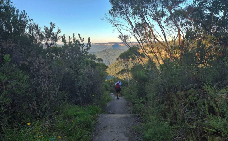 Olympian Rock Grand Clifftop walk
