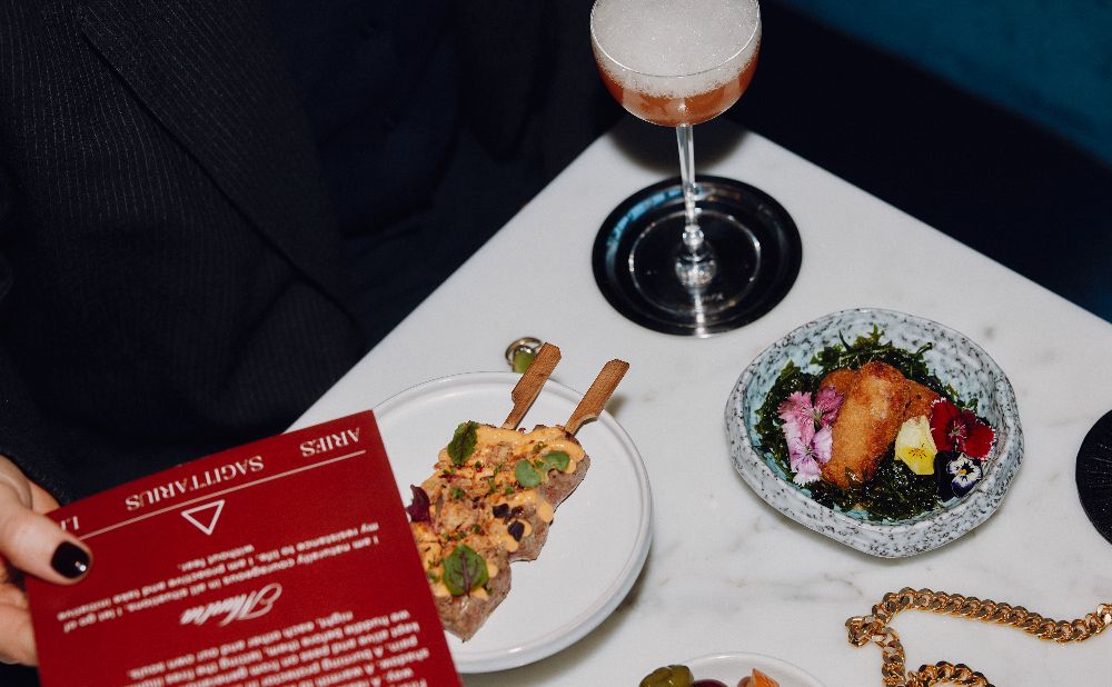 snacks and cocktails 
