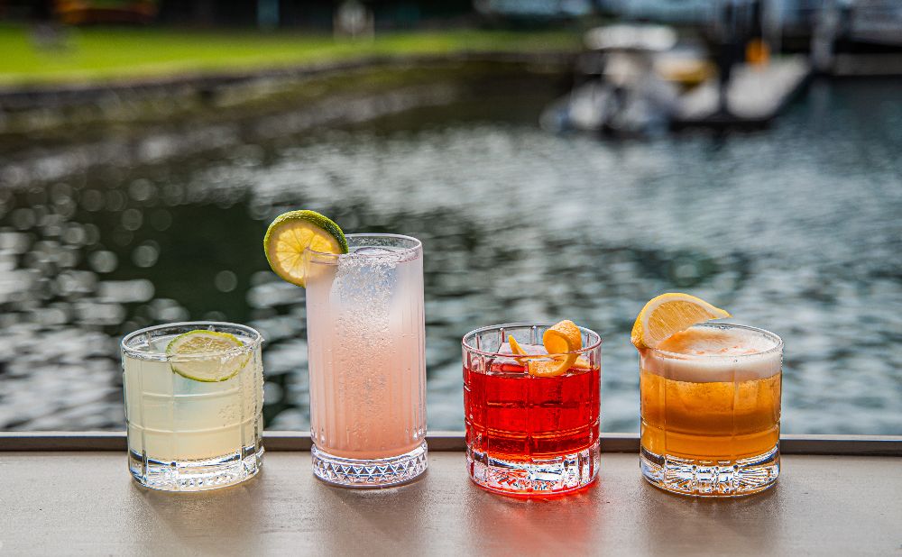 4 cocktails at Foys for dry july
