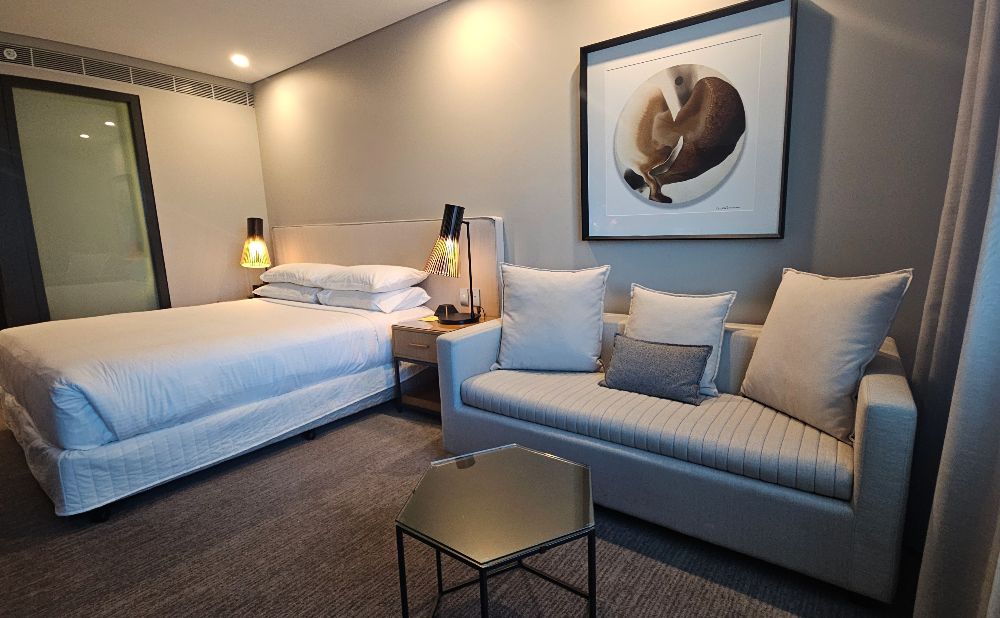 Four Points Sheraton King Room Sydney inChippendale
