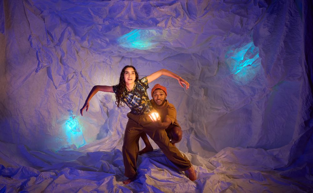 Bangara Dance Theatre Performers in The Bogong's Song
