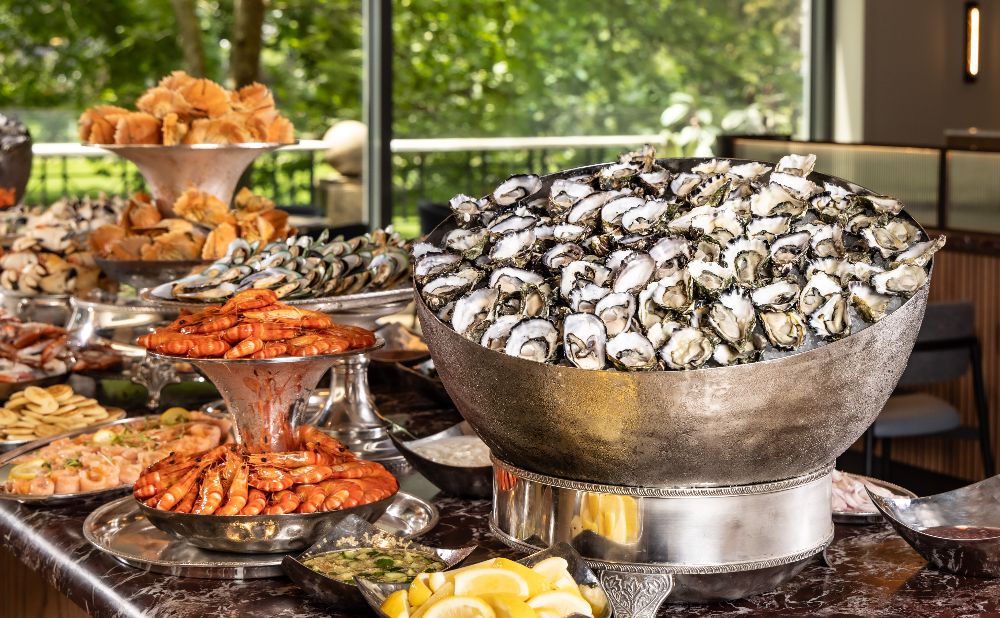 Seafood buffet at Sheraton Grand Hyde Park
