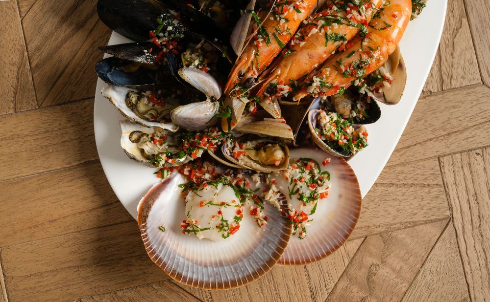 grilled seafood with chilli