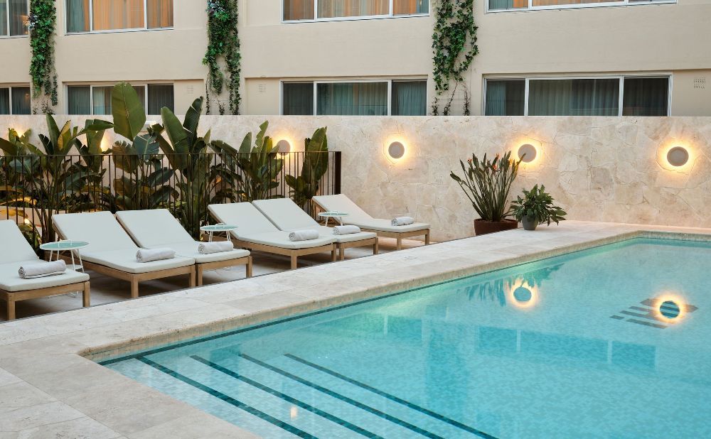 Oxford House Pool Bar Credit: Destination NSW 