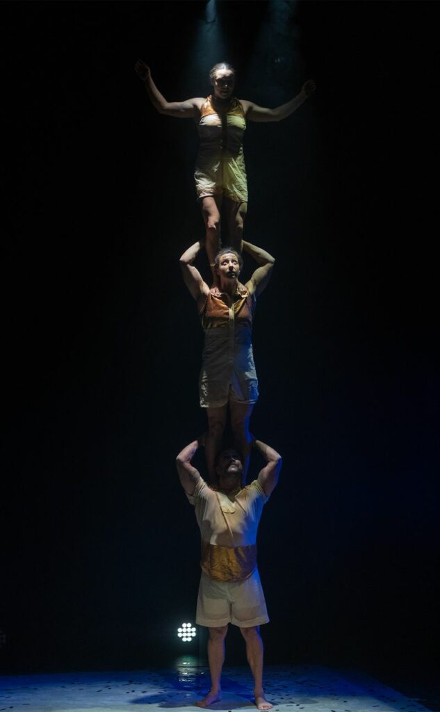 Performers from the Na Djinang Circus