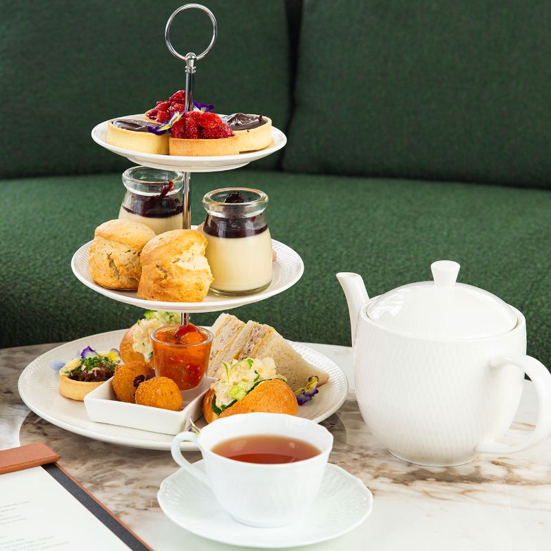 Hig Tea set from Meribella 