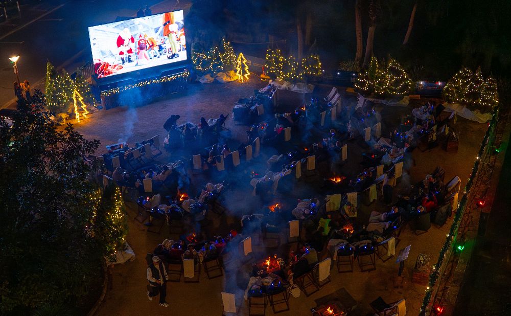 Fire Pit Cinema Xmas in July