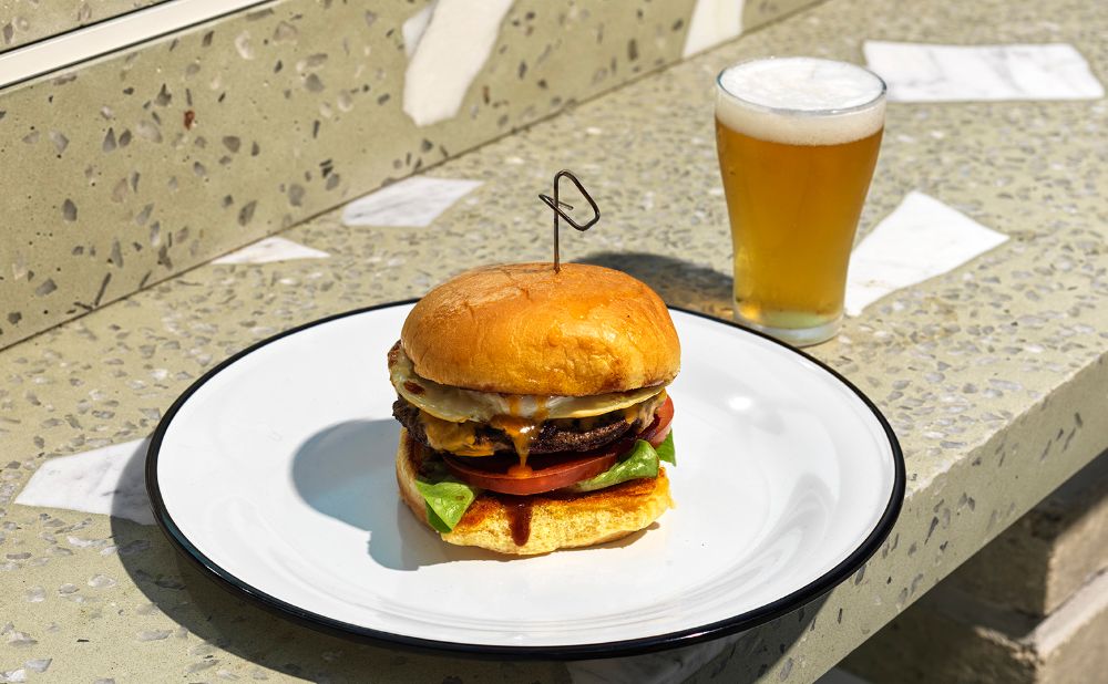 Jackson's on George Ozzie Burger